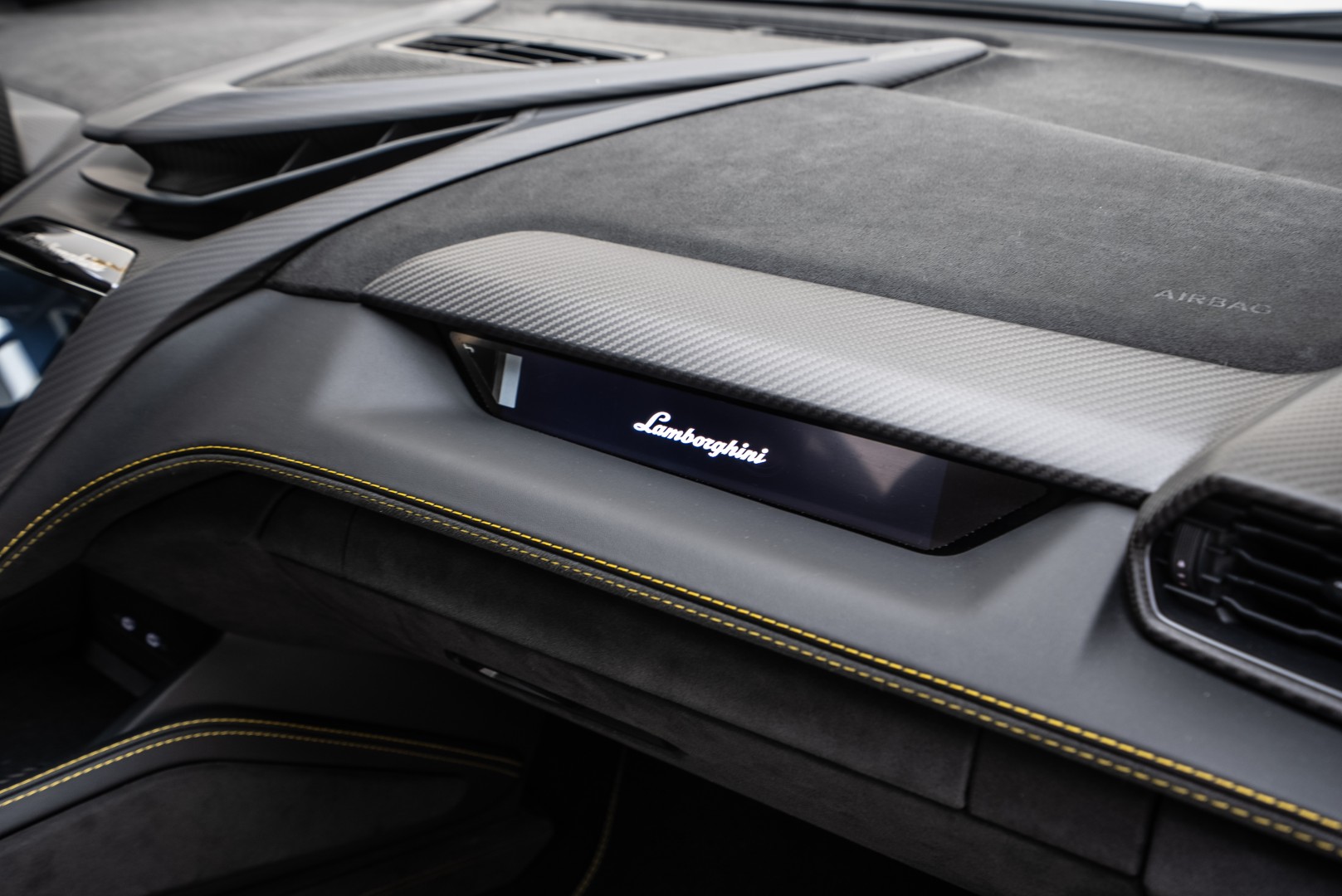 2025 LAMBORGHINI REVUELTO - 485